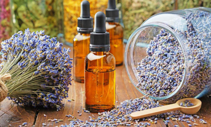 薰衣草精油功效使用方法